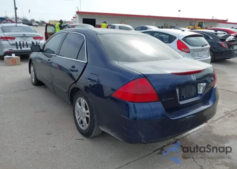 2007 Honda Accord 2.4 Lx из США, поврежденный, VIN 1HGCM56497A001405
